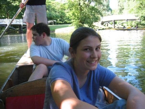 Sarah in a boat punting along the river in Oxford in 2003